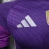 Camiseta Argentina Morado 2025-2026 logo
