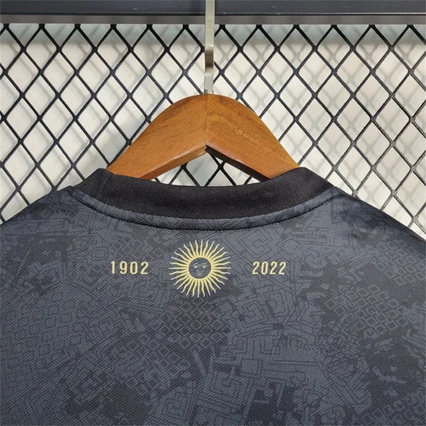 Camiseta Argentina Negro 2023 cuello anterior