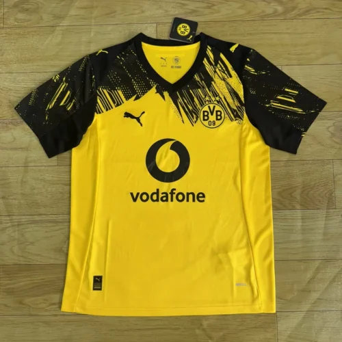 Camiseta Borussia Dortmund Guirassy 2025-2026