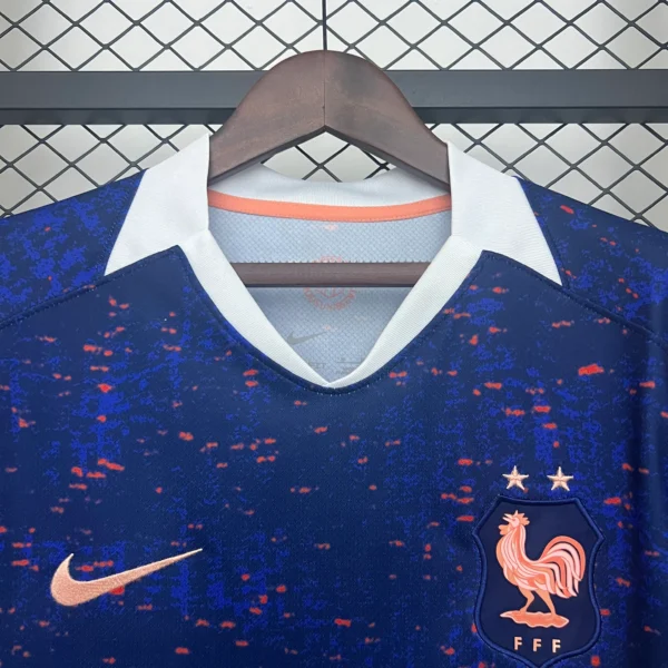 Camiseta Francia Mbappe 2025 cuello