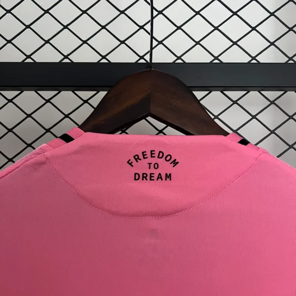 Camiseta Inter Miami Messi 2025-2026 Rosa cuello anterior