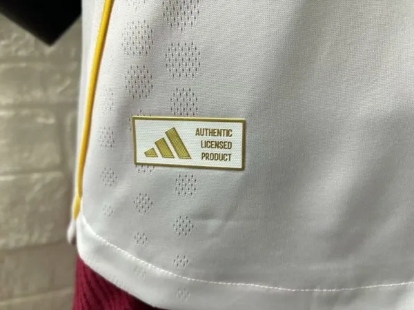 Camiseta Real Madrid 2025-2026 Mbappe original