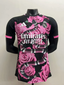 Camiseta Real Madrid 2025-2026 Serpiente rosa