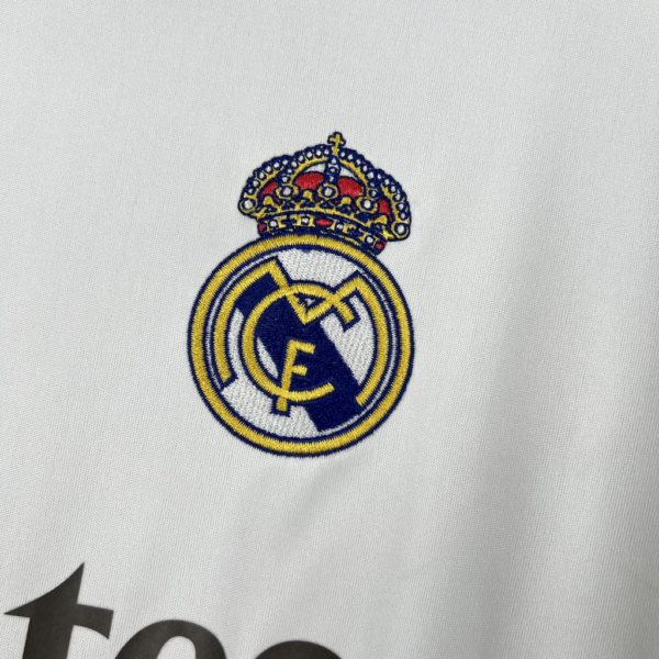 Camiseta Real Madrid manga larga 2025-2026 escudo