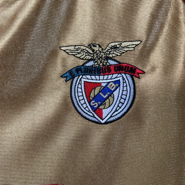 Camiseta Retro Benfica Dorado 1998-1999 escudo