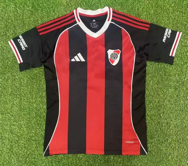 Camiseta River Plate Negro 2025-2026 segunda equipacion versión