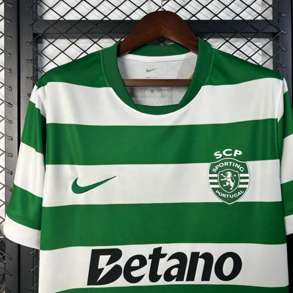 Camiseta Sporting Lisboa Gyokeres 2025-2026 cuello