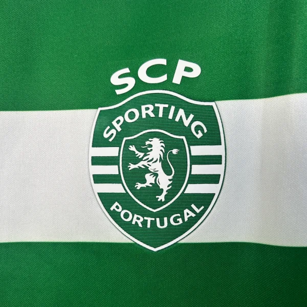 Camiseta Sporting Lisboa Gyokeres 2025-2026 escudo