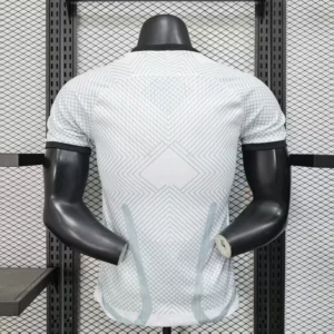 Camiseta blanca Inter Milan serpiente 2025-2026 dorsal