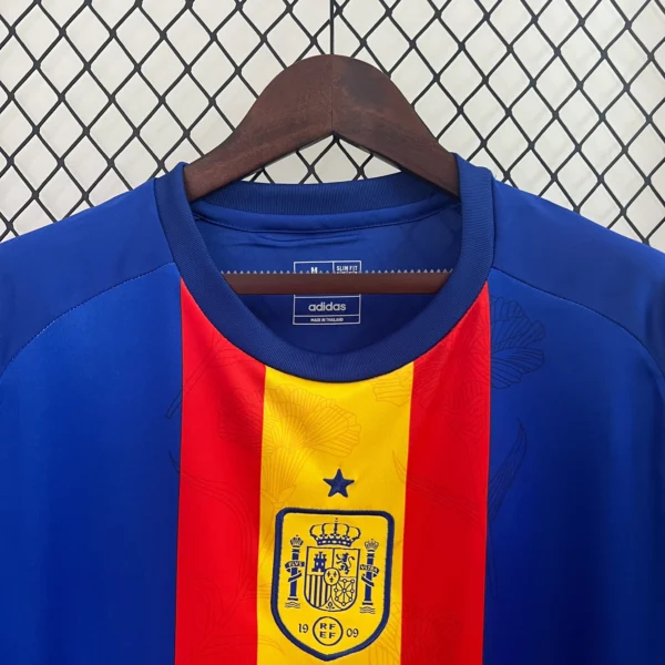 Camiseta entrenamiento España azul 2024 cuello