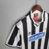 Camiseta retro Juventus 1994-1995 Danone hombro