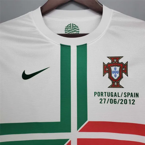 Camiseta retro Portugal blanca 2012 cuello