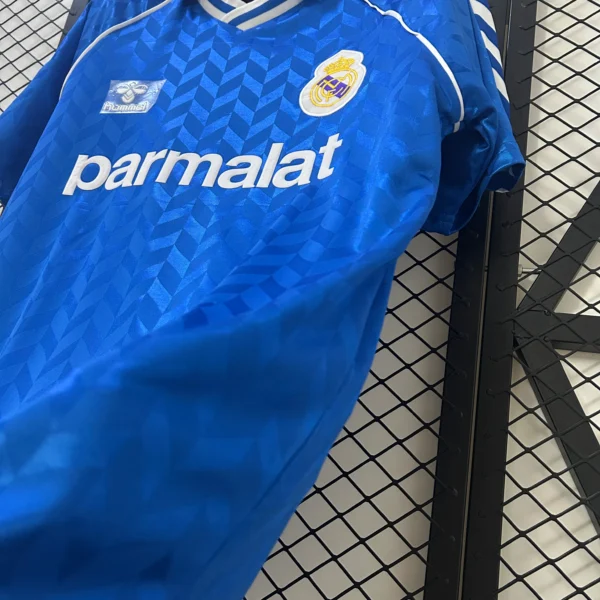 Camiseta retro Real Madrid azul 1986-1988 lateral