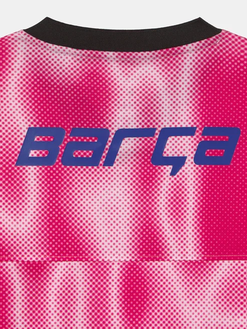 Camiseta rosa Festival FC Barcelona 2025-2026 cuello anterior