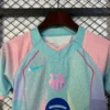 Conjunto niño FC Barcelona Celeste 2025-2026 cuello