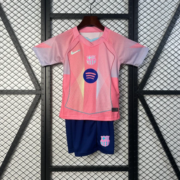Conjunto niño FC Barcelona rosa 2025-2026 pecho