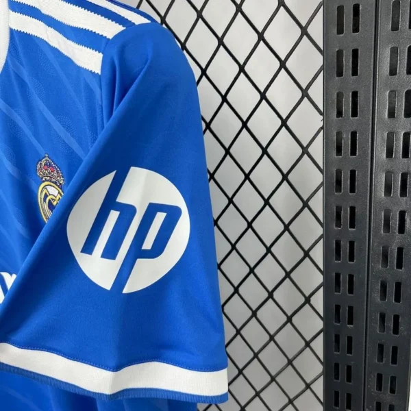 Nueva camiseta Real Madrid 2025-2026 azul manga