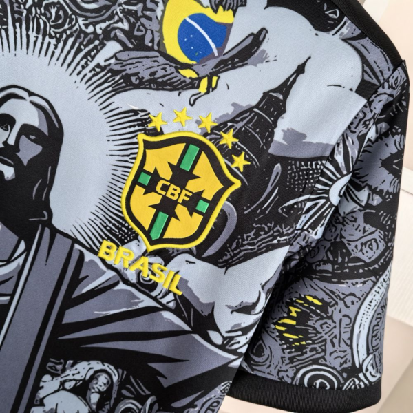 Camiseta Brasil Cristo Redentor 2024 negra escudo