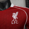 Camiseta Liverpool Diogo Jota 2025-2026 escudo