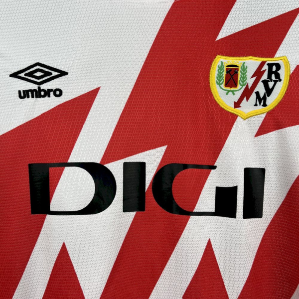 Camiseta blanca Rayo Vallecano 2025-2026 pecho
