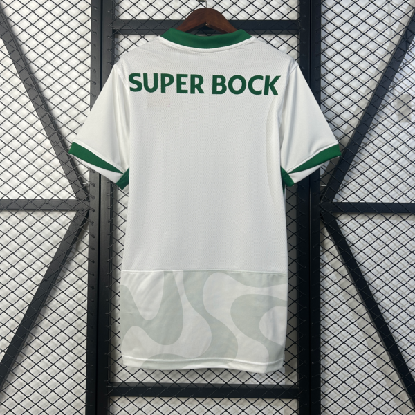 Camiseta blanca Sporting Lisboa 2025-2026 dorsal