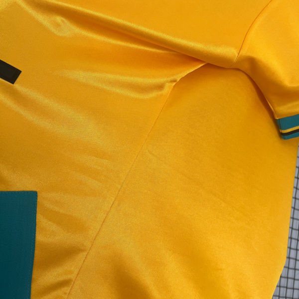 Camiseta retro Bayern Munich amarilla 1993-1995 lateral