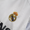 Camiseta retro Real Madrid Zidane 2004-2005 escudo