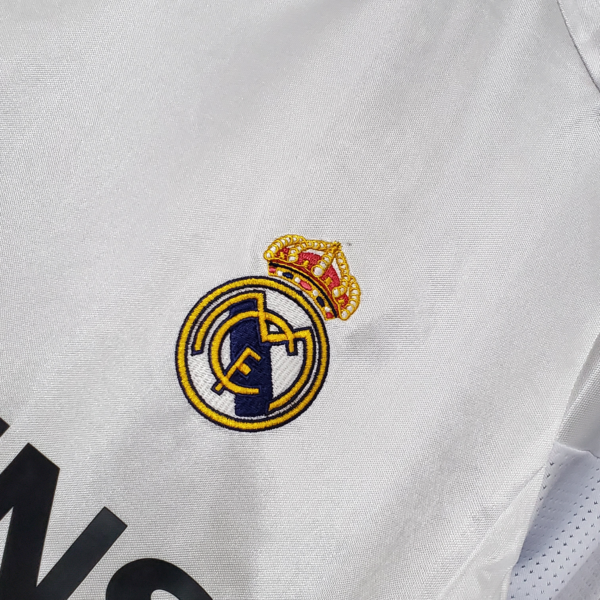 Camiseta retro Real Madrid Zidane 2004-2005 escudo