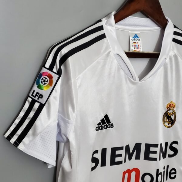 Camiseta retro Real Madrid Zidane 2004-2005 hombro