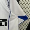 Camiseta retro blanca Inter Milan 2004-2005 manga