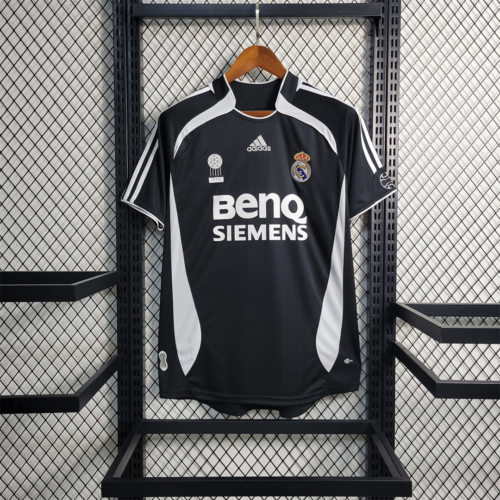 Camiseta retro negra Real Madrid 2006-2007