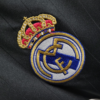 Camiseta retro negra Real Madrid 2006-2007 escudo