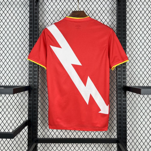Camiseta roja Rayo Vallecano 2025-2026 dorsal