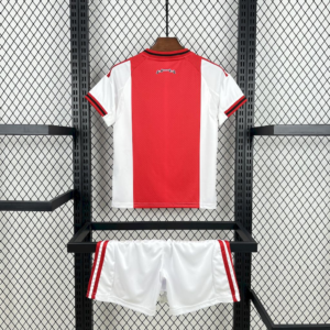 Conjunto niño Ajax rojo-blanco 2025-2026 dorsal