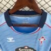 Camiseta celeste Celta de Vigo 2025-2026 cuello