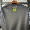 Camiseta negra Brasil Jesús 2025-2026 cuello anterior