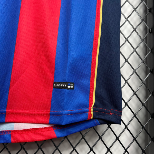 Camiseta retro FC Barcelona 2001-2002 Rivaldo material