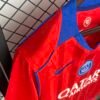 Camiseta roja Paris Saint Germain 2025-2026 hombro