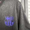 Camiseta FC Barcelona pre-partido 2025-2026 escudo