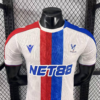 Camiseta blanca Crystal Palace 2025-2026 cuello