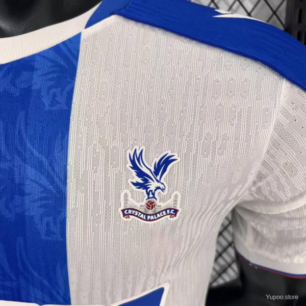 Camiseta blanca Crystal Palace 2025-2026 escudo