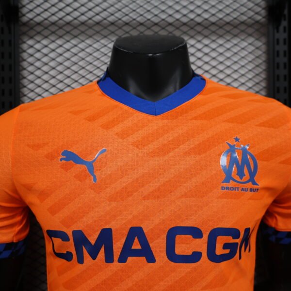 Camiseta naranja Olympique Marsella 2024-2025 cuello