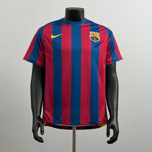 Camiseta retro Ronaldinho FC Barcelona 2005-2006