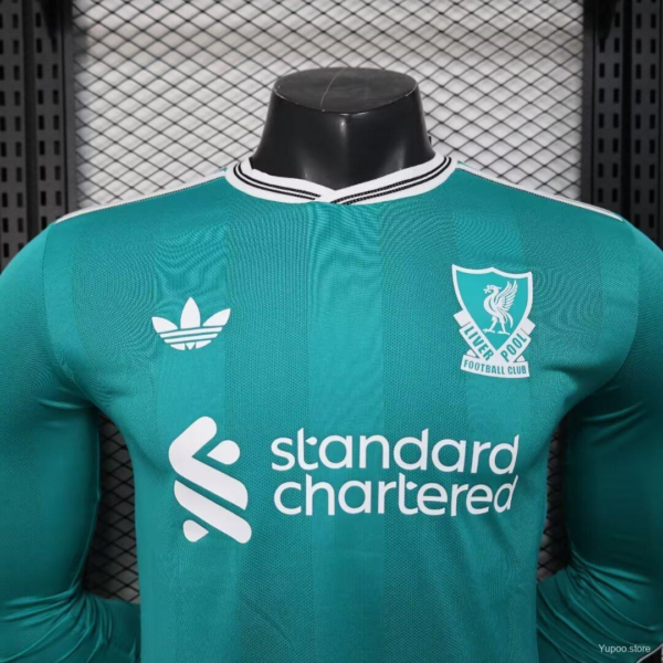 Camiseta verde Liverpool manga larga 2025-2026 cuello