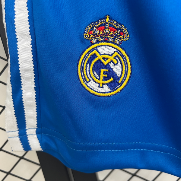 Pantalón corto Azul Real Madrid 2025-2026 logo