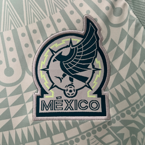 Camiseta Mexico Blanco 2024 escudo