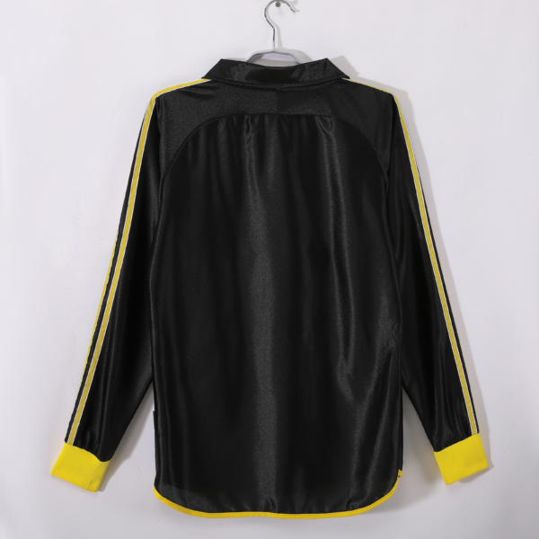 Camiseta negra Real Madrid 1999-2001 manga larga dorsal