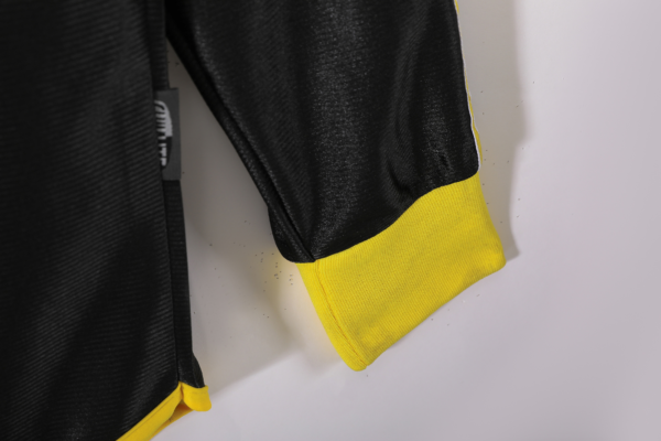 Camiseta negra Real Madrid 1999-2001 manga larga manga