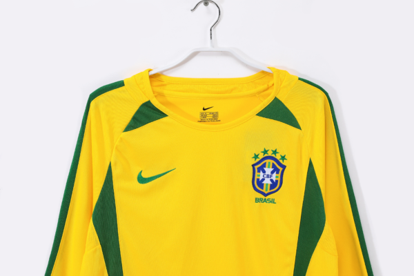 Camiseta retro Brasil 2002 Ronaldinho cuello