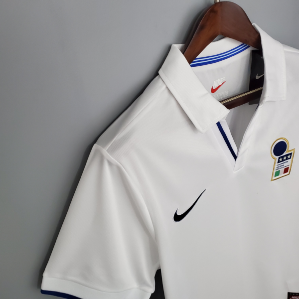 Camiseta retro Italia 1998 Blanco segunda equipacion hombro